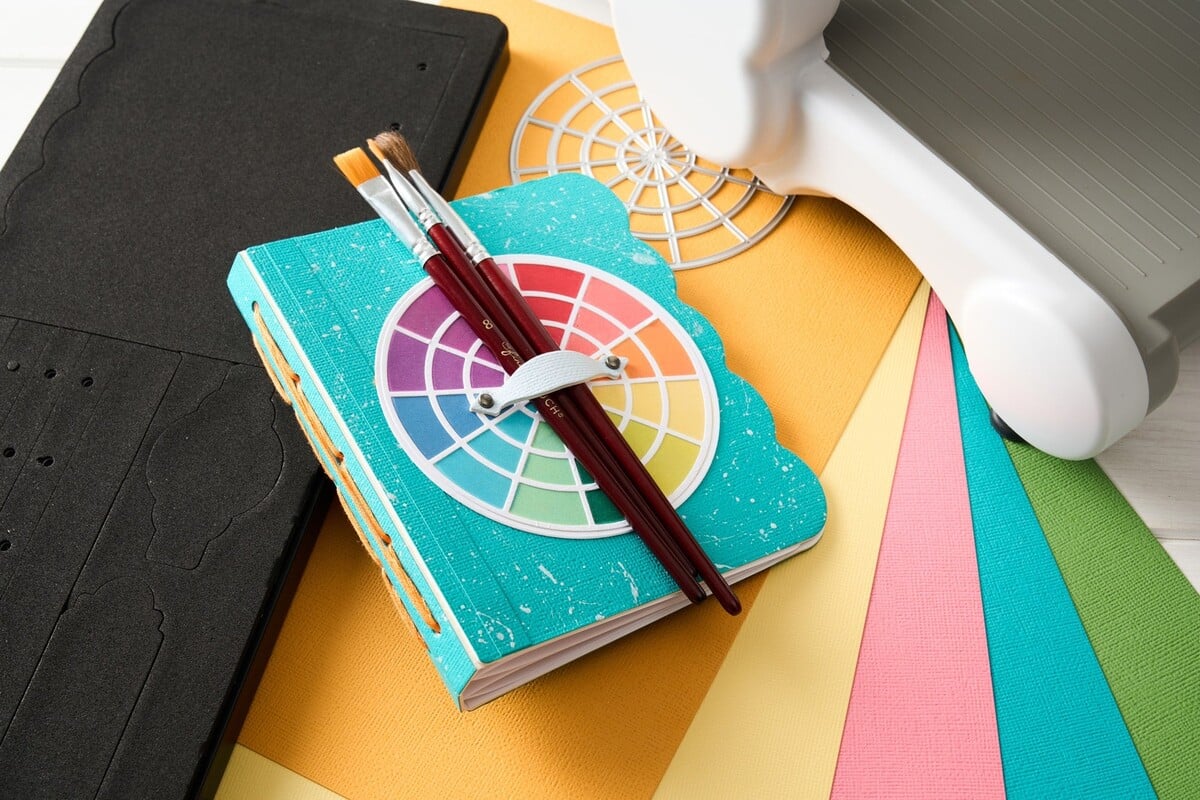 Sizzix Colour Wheel Bundle by Eileen Hull (Save £30) - Image 12