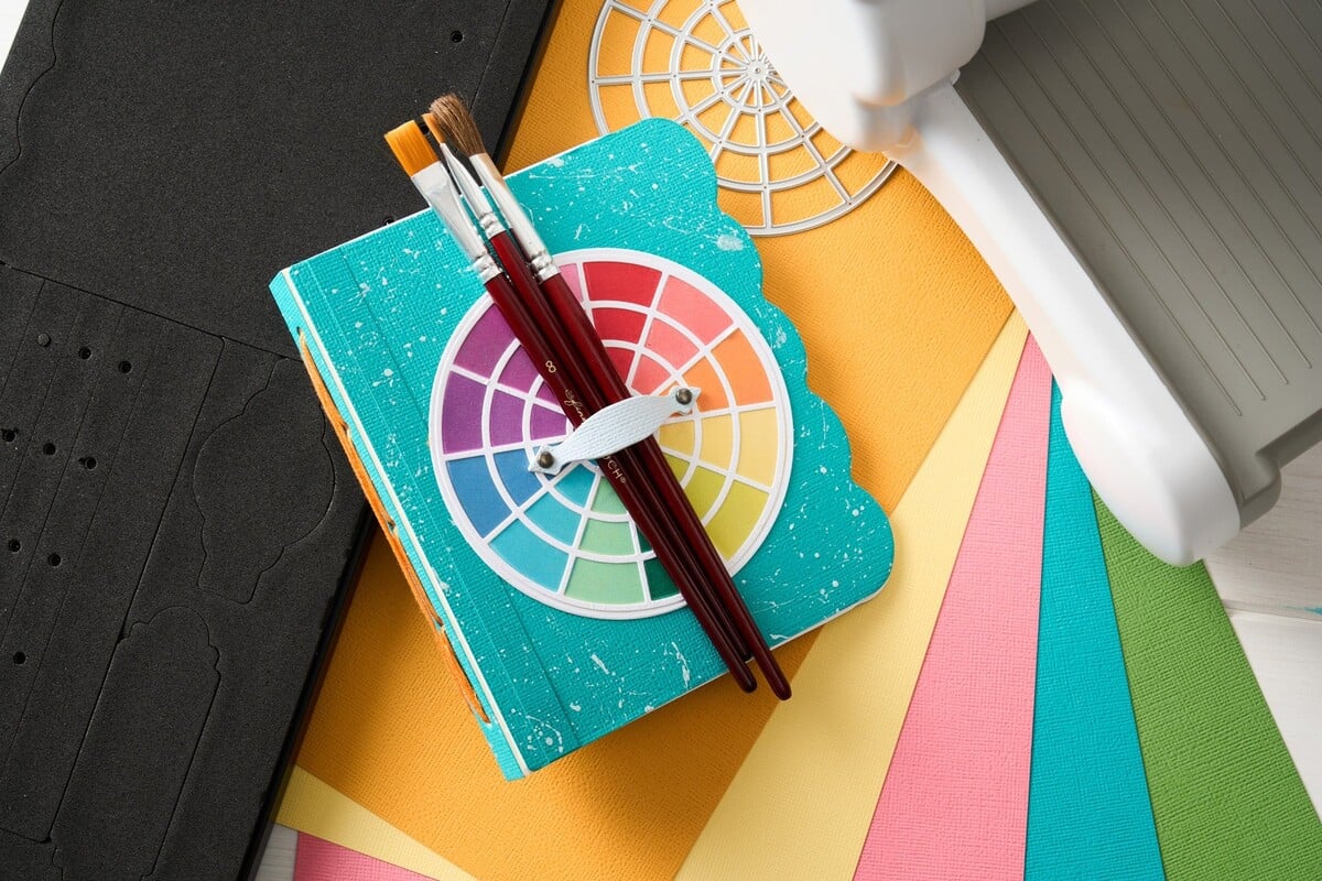 Sizzix Colour Wheel Bundle by Eileen Hull (Save £30) - Image 8