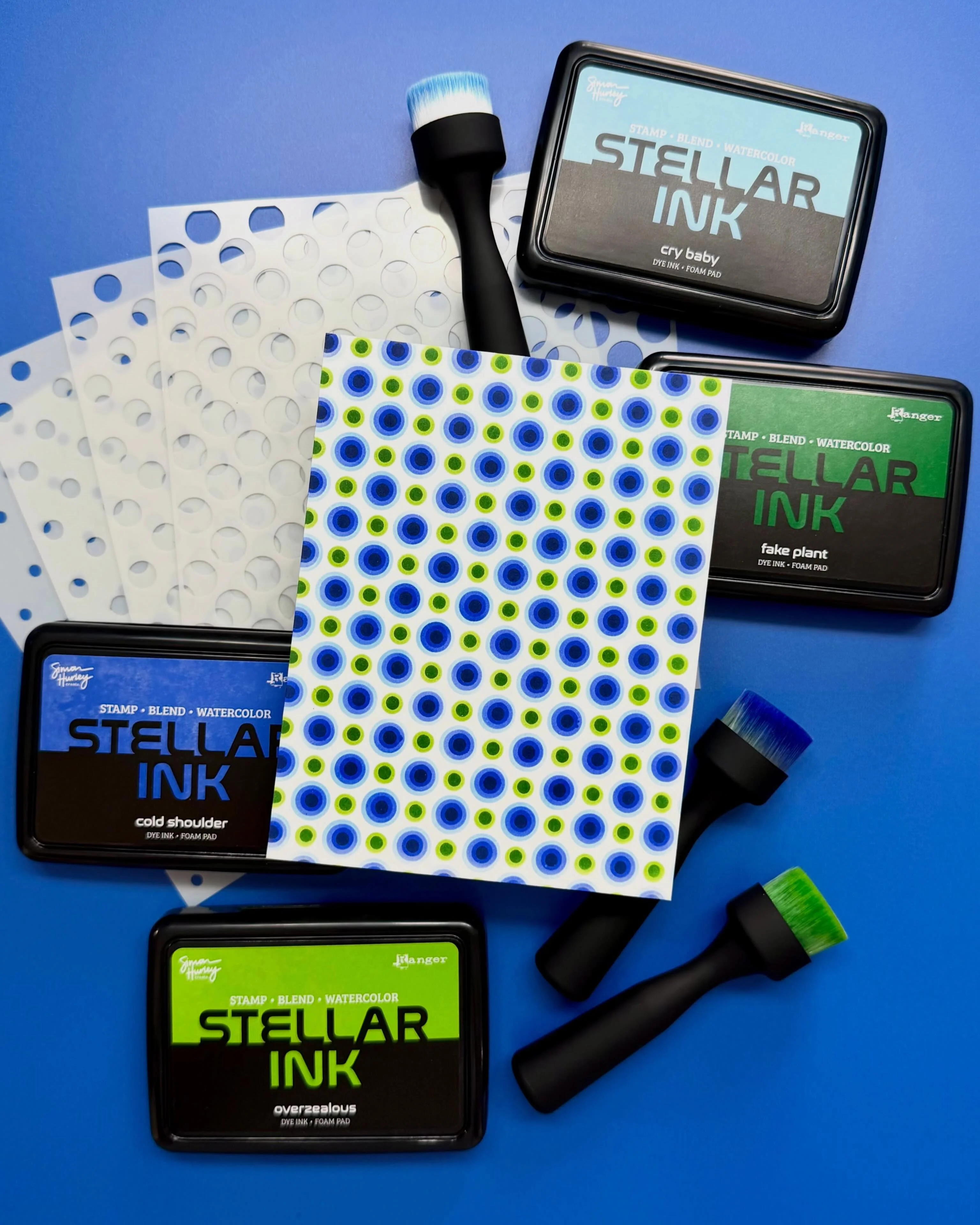 Ranger Simon Hurley create. Stencils - Cue The Confetti (3 pieces) - Image 2