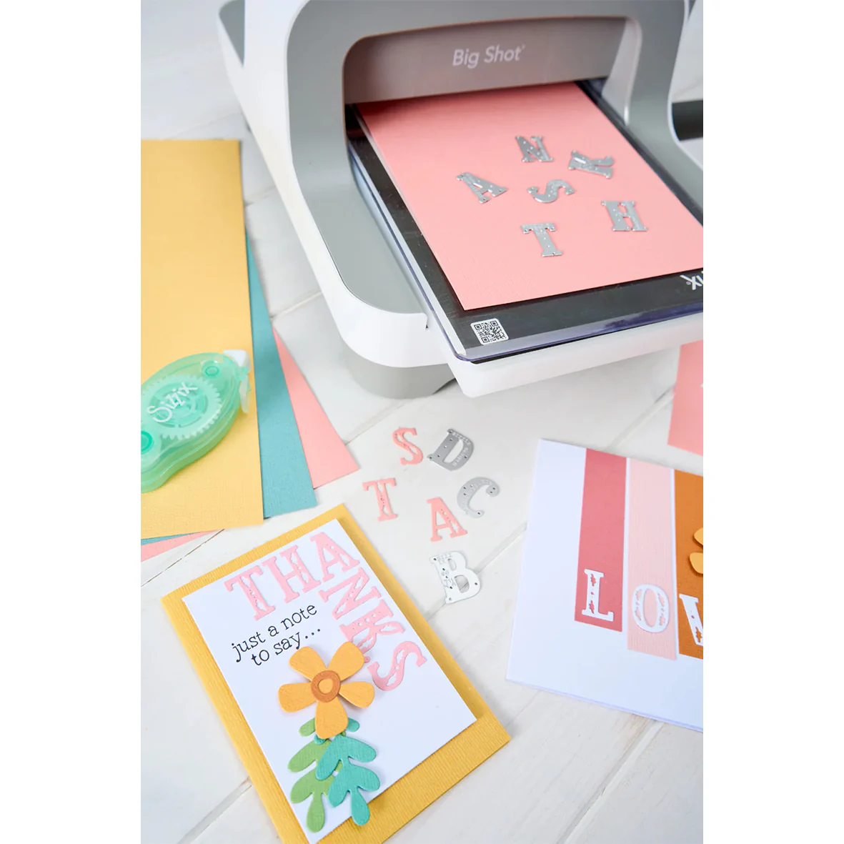 Sizzix Thinlits Die Set Friendly Florals (17pcs) by Catherine Pooler - Image 2